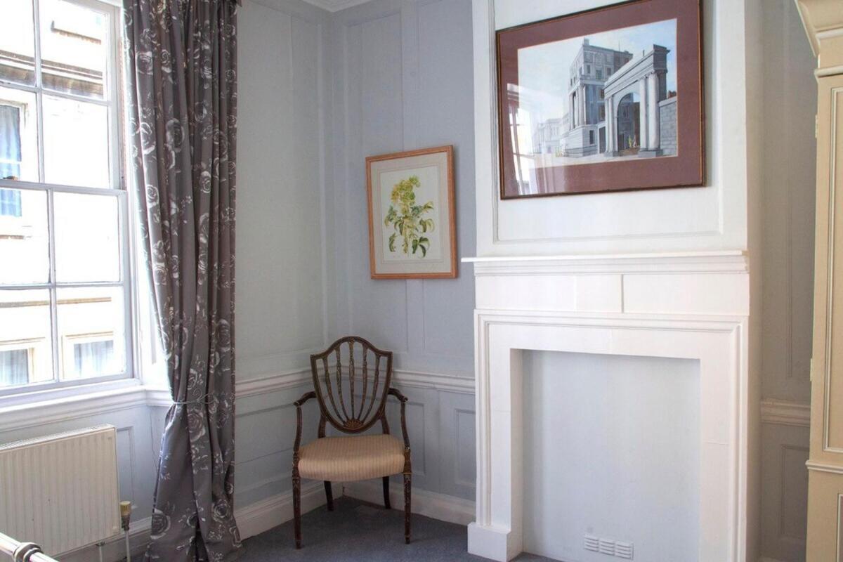 The Georgian Townhouse @ Pierrepont Place Appartement *